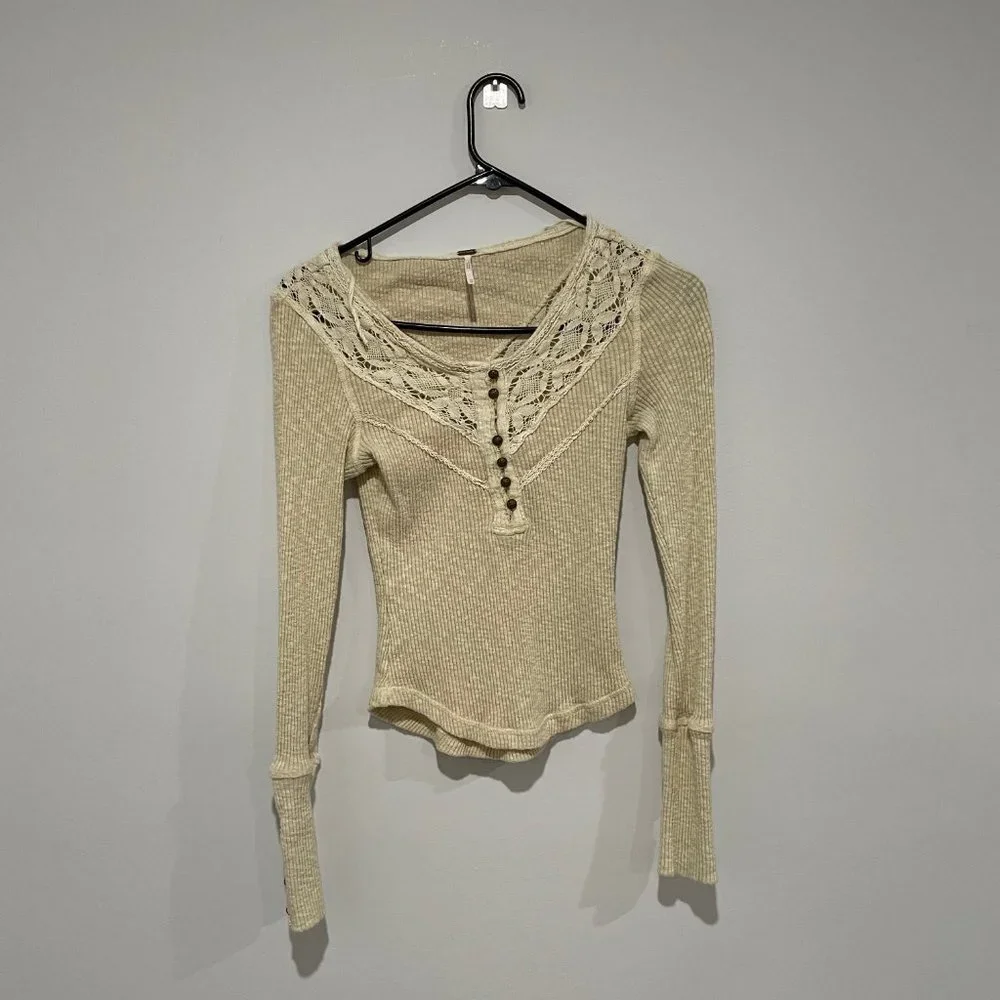 Free People Women's Cream Woman Long Sleeve Top Size XS